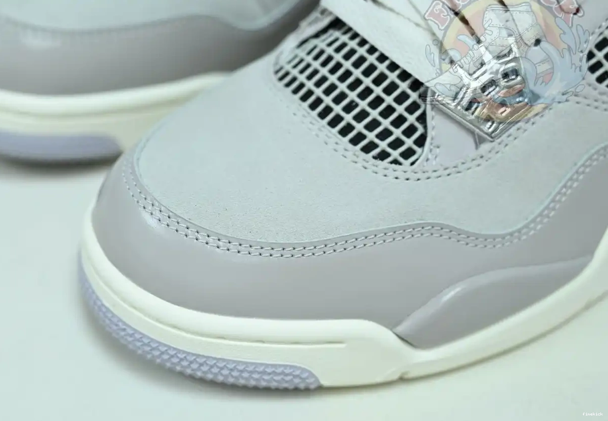 Jordan lron Jordan Air 4
